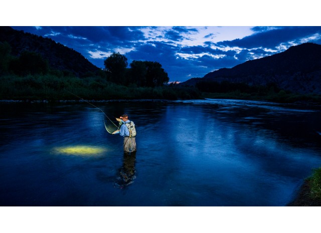 Поплавки с автоматической подсветкой: ночная рыбалка на новом уровне