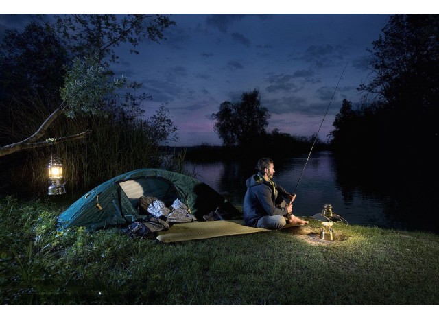 Выбор палатки: Какую модель выбрать для идеальной рыбалки