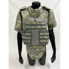 Военный бронежилет пиксельный с плитами